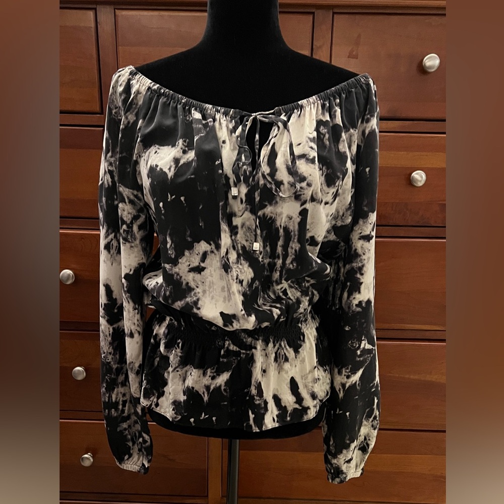 Michael Kors silk peasant top, drawn string neckline, elastic waist & sleeves, M
